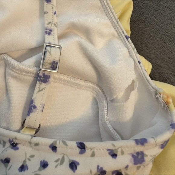 Abercrombie Kids Floral One-Piece Swimsuit Girls 13/14 Yellow Swimwear Beach - Picture 10 of 12